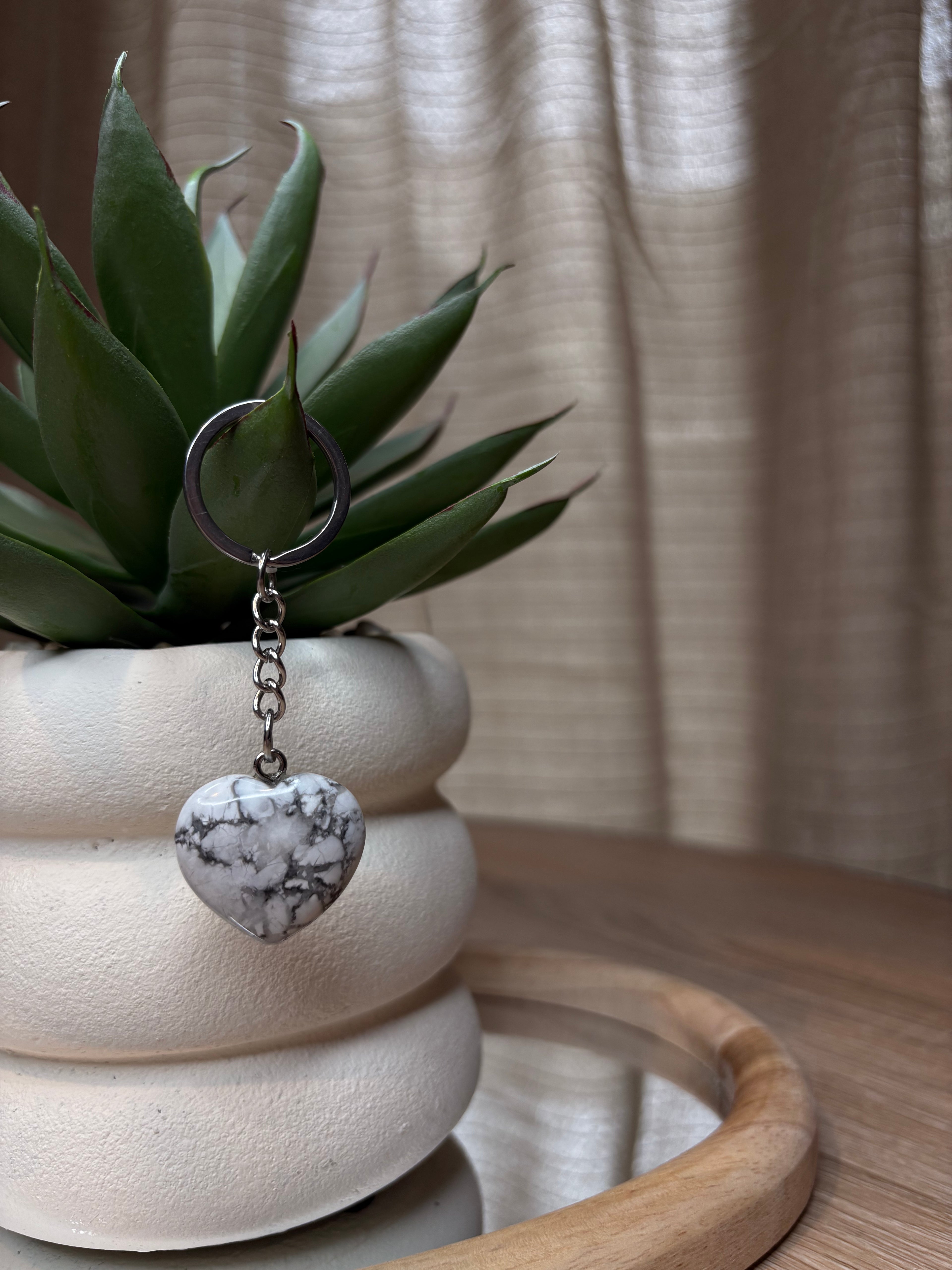Porte-clés Cœur – Howlite